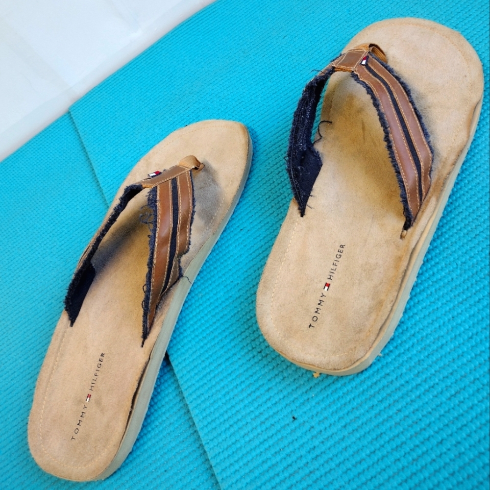 Tommy Hilfiger Men's Light Brown Sandals Flip Flops XXL ( 13 - 14)